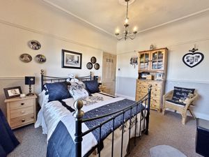 Photo 16- click for photo gallery